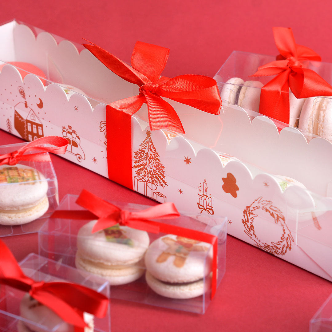 Caja con 7 macarons navideños