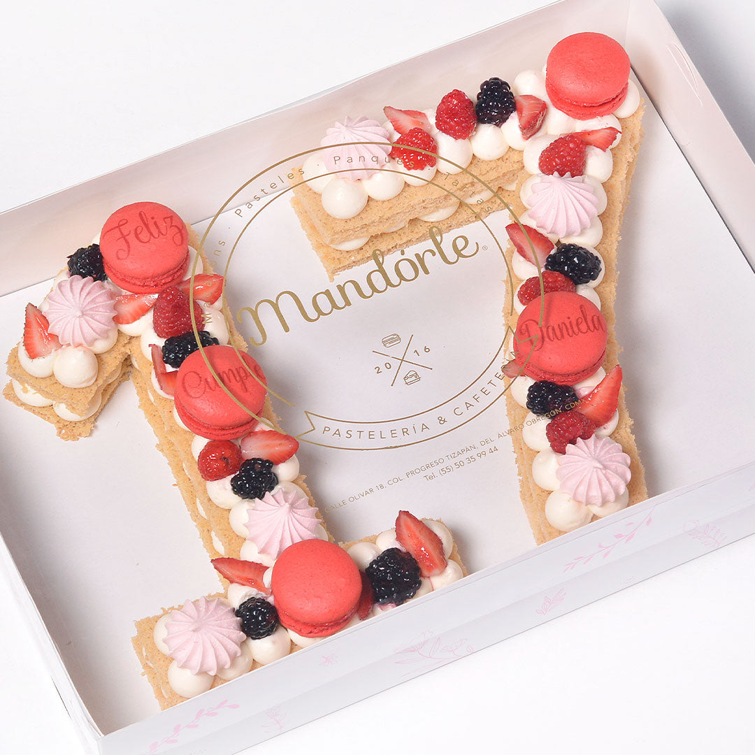 Pastel de número 17 sabor vainilla para 10 personas